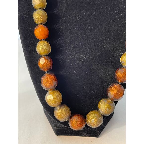 Vintage Vogue Chunky Copper Gold Tone Beaded Necklace and Earrings - Picture 8 of 13